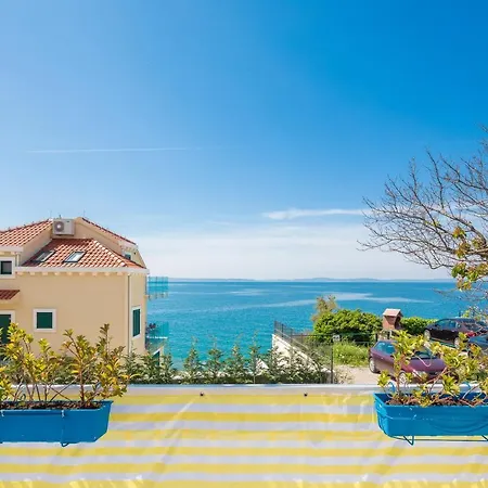 Dom wakacyjny Vue - 3 Floor Private House By The Sea