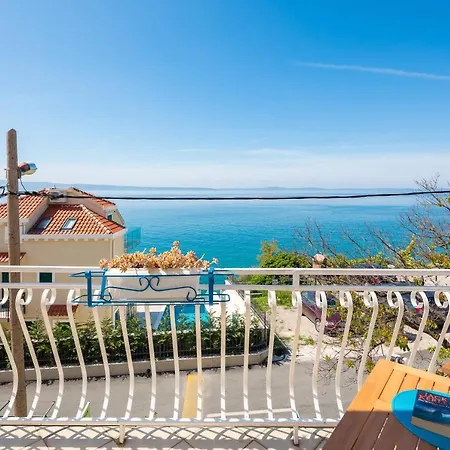 Hébergement de vacances Vue - 3 Floor Private House By The Sea *