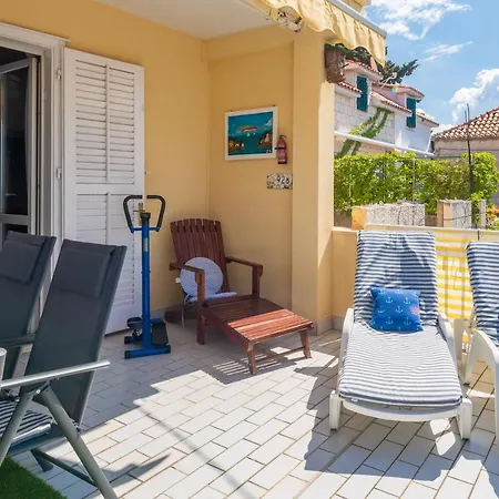 Vue - 3 Floor Private House By The Sea Hébergement de vacances Split