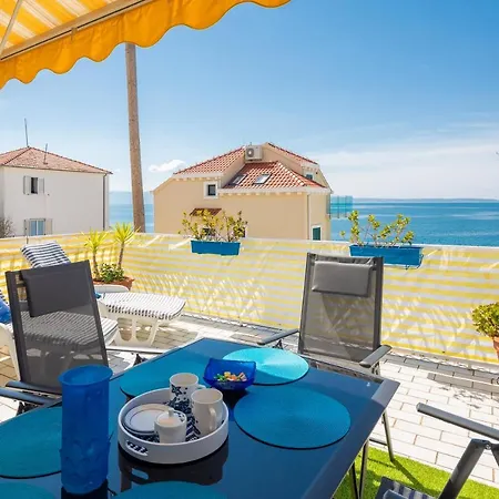 Holiday home Vue - 3 Floor Private House By The Sea Split